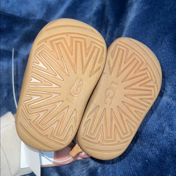 UGG Tan and Brown Kids Boots - Picture 5 of 5